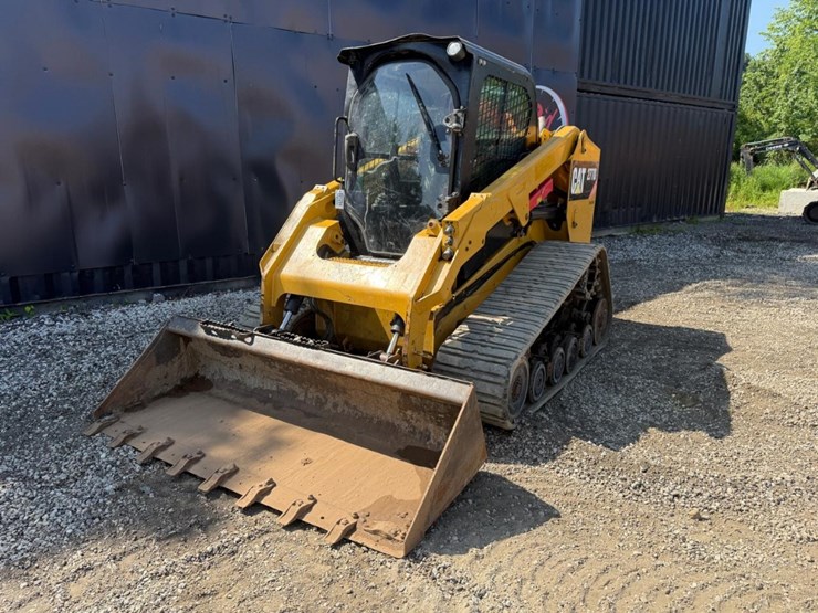 2015-caterpillar-277d-image-8