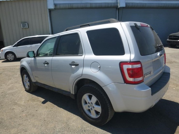 2008-ford-escape-image-4