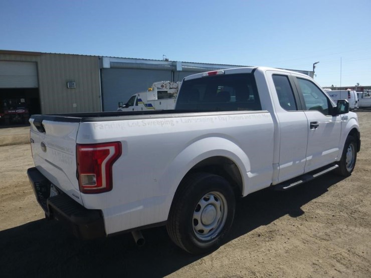 2016-ford-f150-image-3