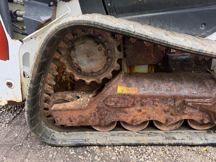 2021-bobcat-t66-image-13