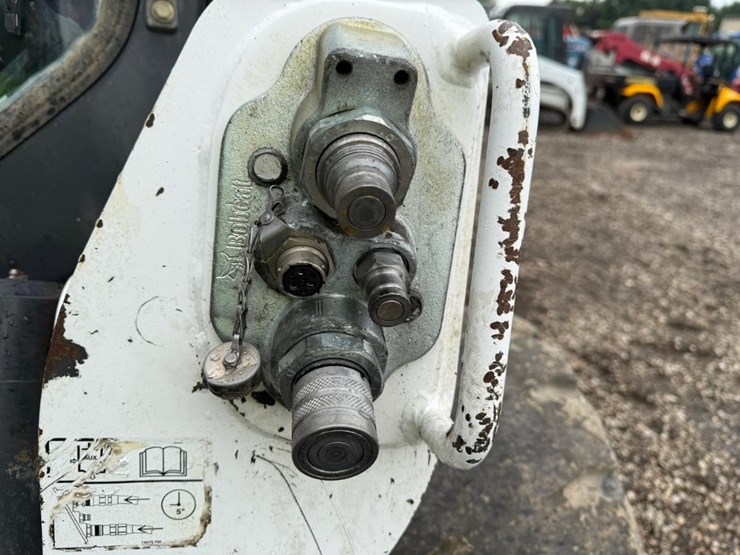 2018-bobcat-s770-image-11