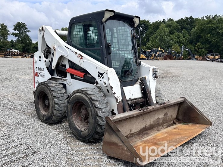 2017-bobcat-s650-image-2