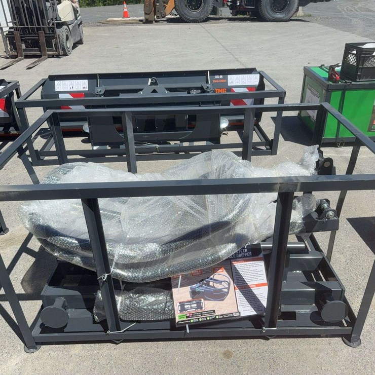 Skid Steer Bale Grapple 70”