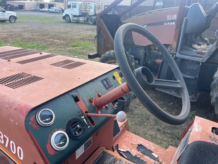 ditch-witch-3700dd-image-28