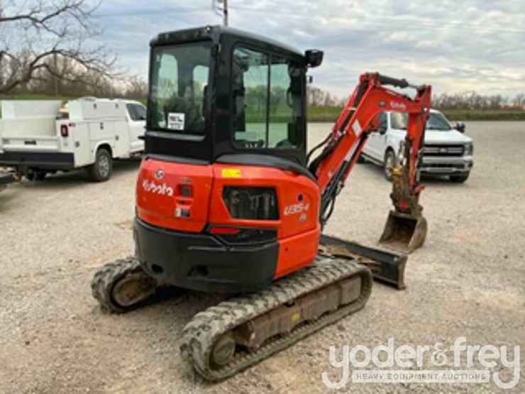 2022-kubota-u35-image-3