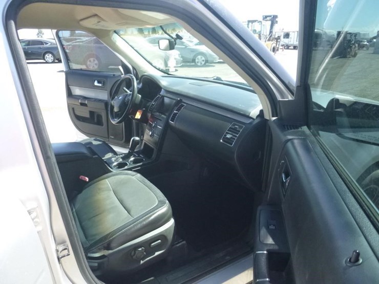 2014-ford-flex-image-6