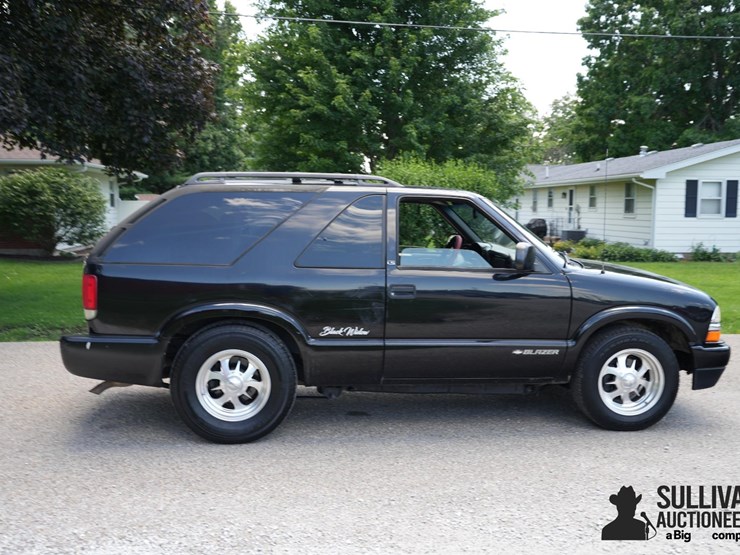 1999-chevrolet-blazer-image-4