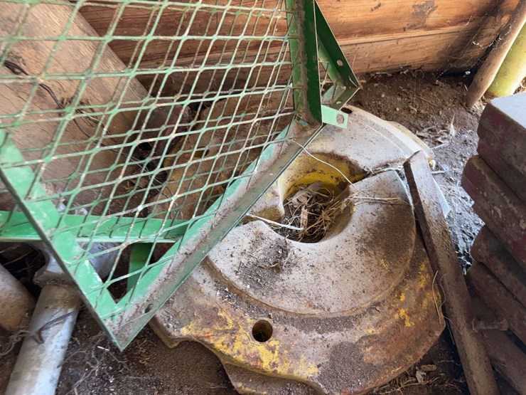 (2)-cast-iron-tractor-wheel-weights-image-3