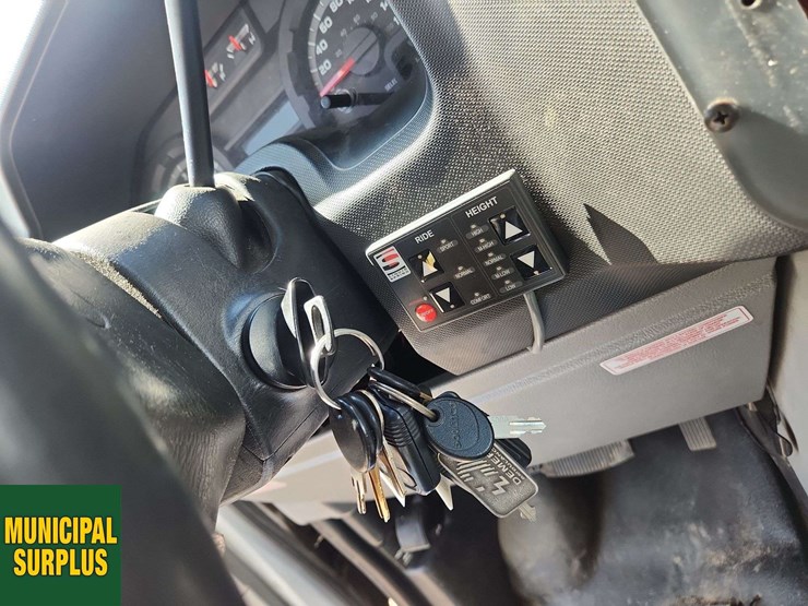 2017-ford-e450-image-40