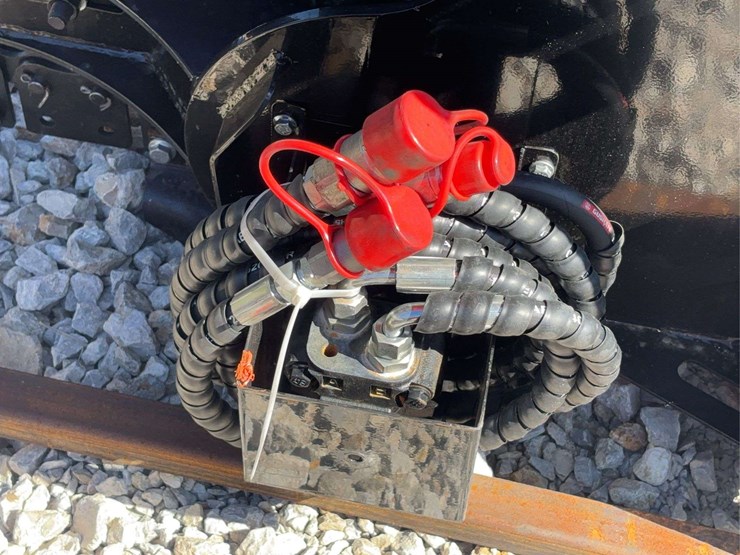 skid-steer-trencher-attachment-model-d39-image-12