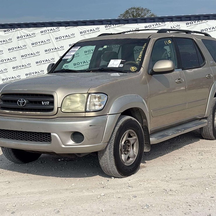2002 TOYOTA SEQUOIA