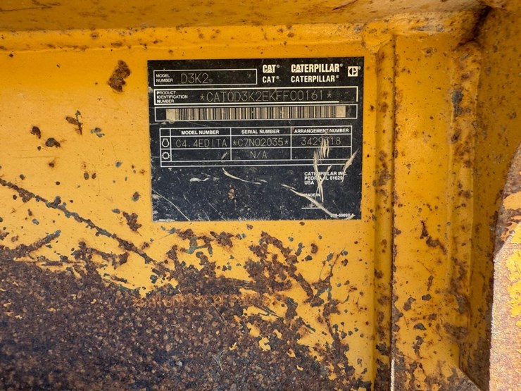 caterpillar-d3k-xl-image-30