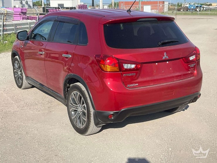 2016-mitsubishi-outlander-image-4