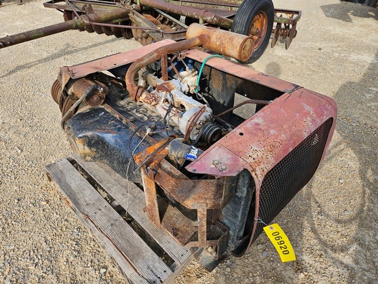 ford-300-image-1
