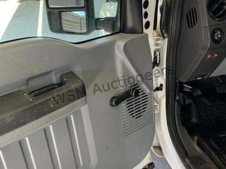 2014-ford-f250-image-23