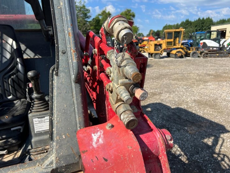 2016-takeuchi-tl10v2-image-14