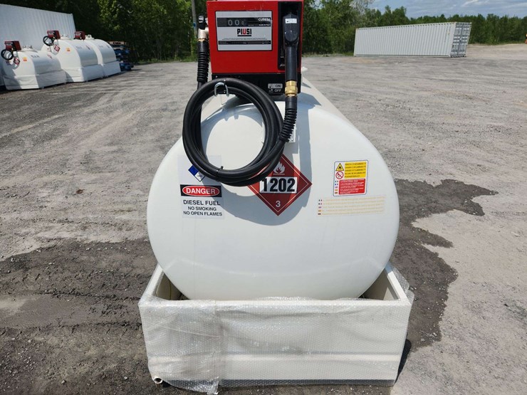 am-tank-fuel-tank-with-pump/nozzle-(490-gallon/1800-litre)-image-4