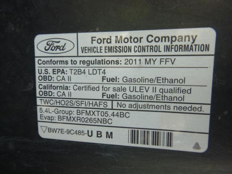 2011-ford-expedition-image-12
