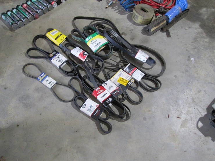 #45016-•-lot-of-v-belts-inv#45016-image-1