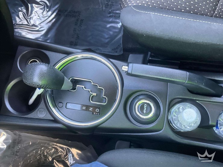 2016-mitsubishi-outlander-image-17