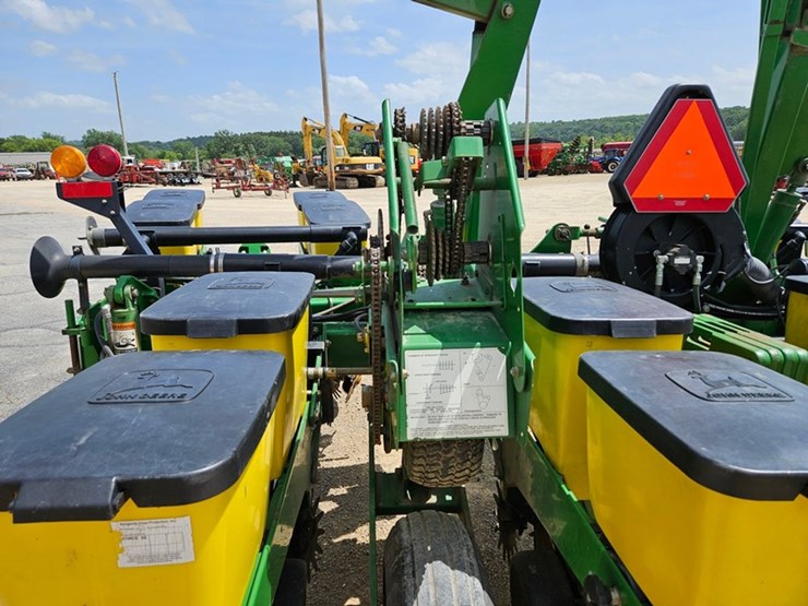 john-deere-1760-image-23
