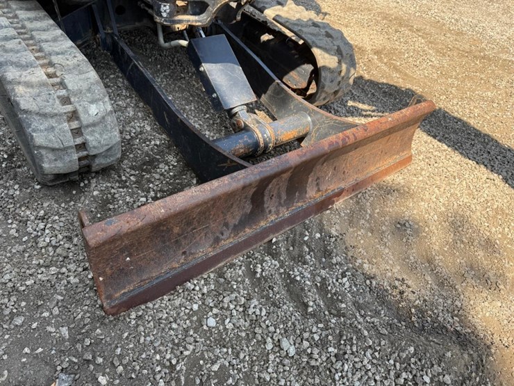yanmar-vio35-6a-image-9