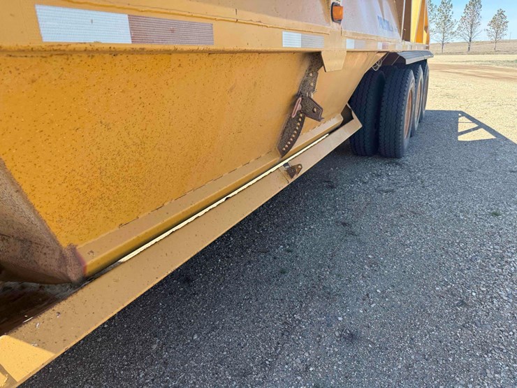 r-way-belly-dump-trailer-image-4