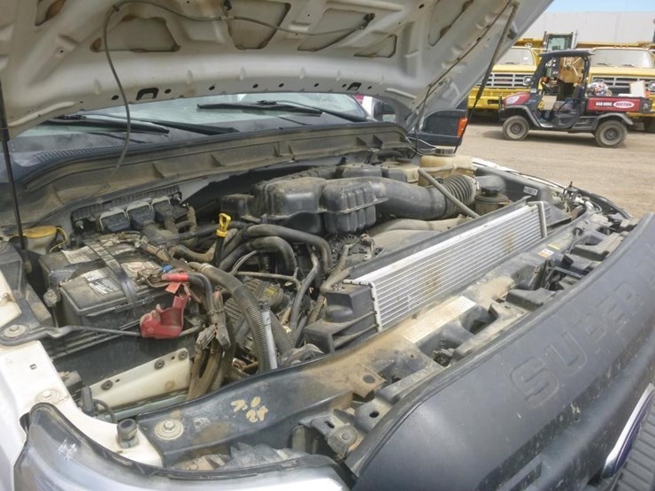 2014-ford-f350-image-18