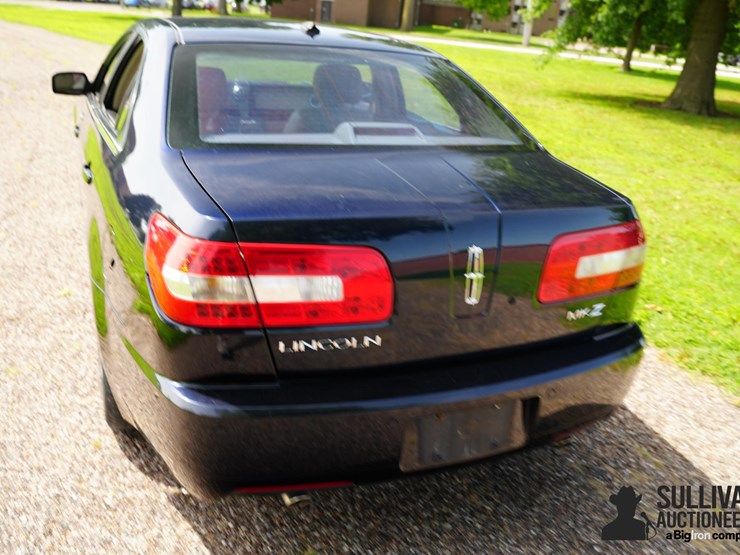run-#34---2008-lincoln-mkz-sedan-image-20