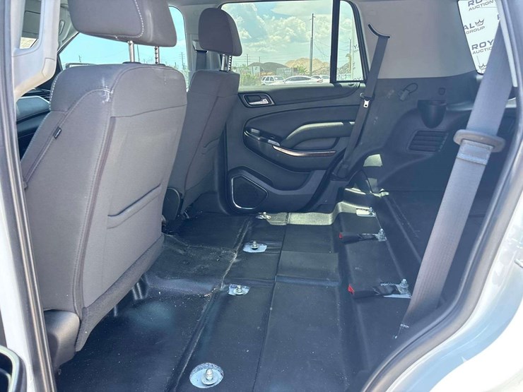 2019-chevrolet-tahoe-image-15