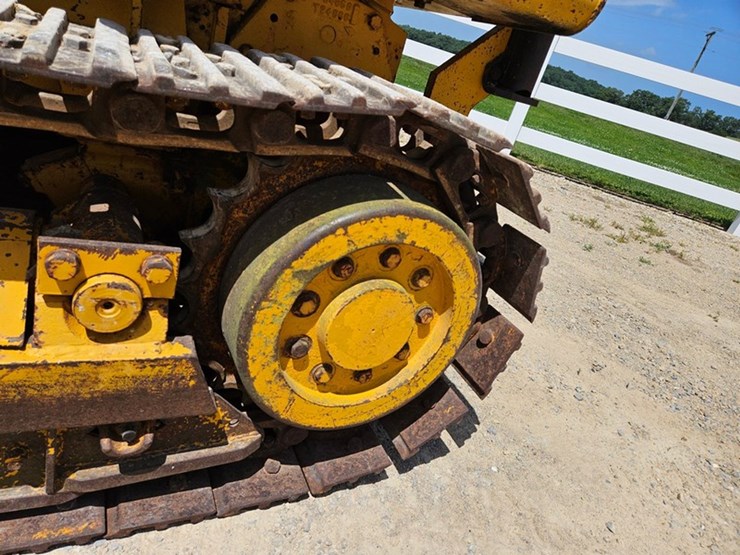 deere-350b-image-18