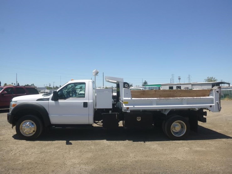 2011-ford-f550-image-5