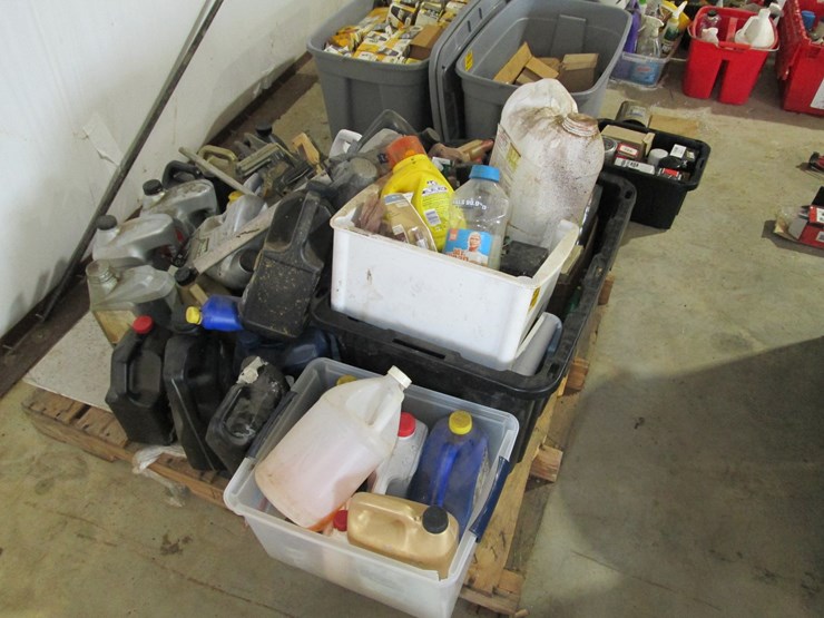 #45019-•-lot-of-fluids-inv#45019-image-2
