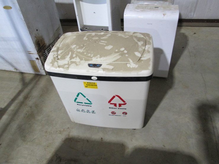 #45032-•-paper-shredder-inv#45032-image-2