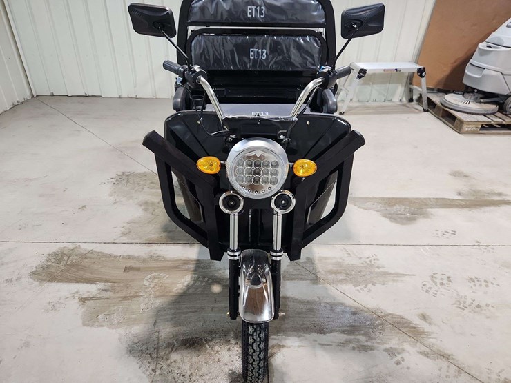 electric-tricycle-image-8