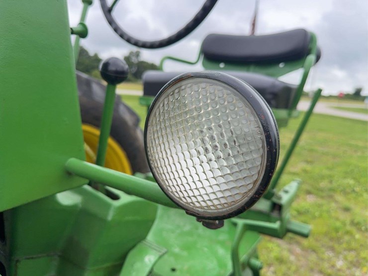 john-deere-60-image-44