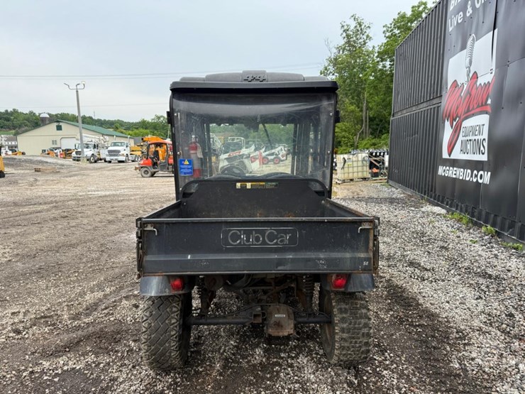 club-car-carryall-1700-image-3