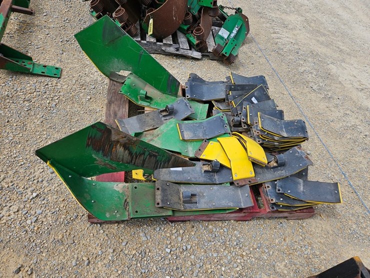 john-deere-625f-image-6