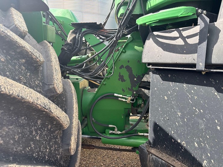 2004-john-deere-9620-image-16