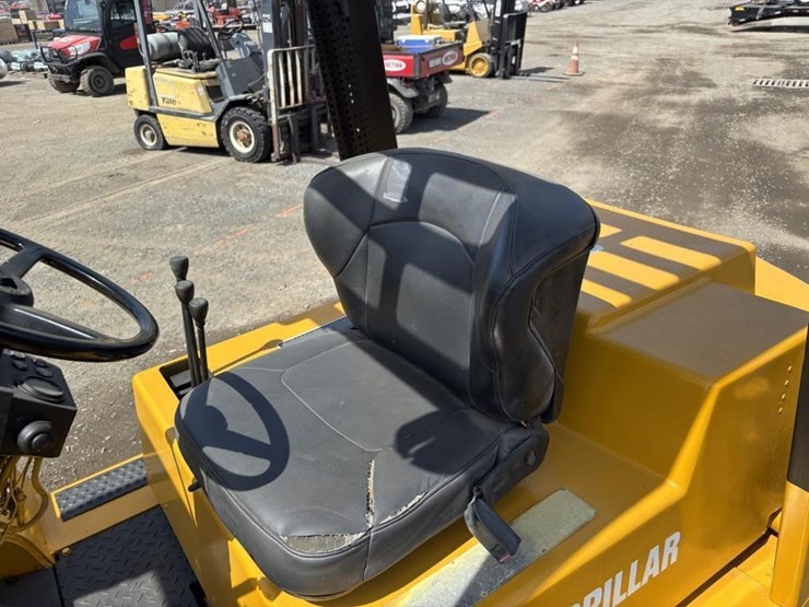 caterpillar-v80e-image-16