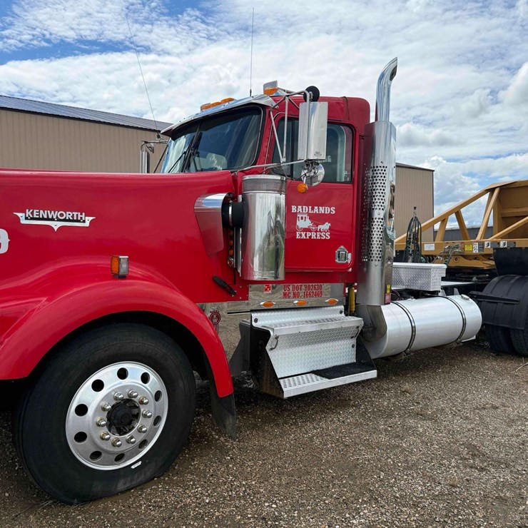 2001 KENWORTH W900L