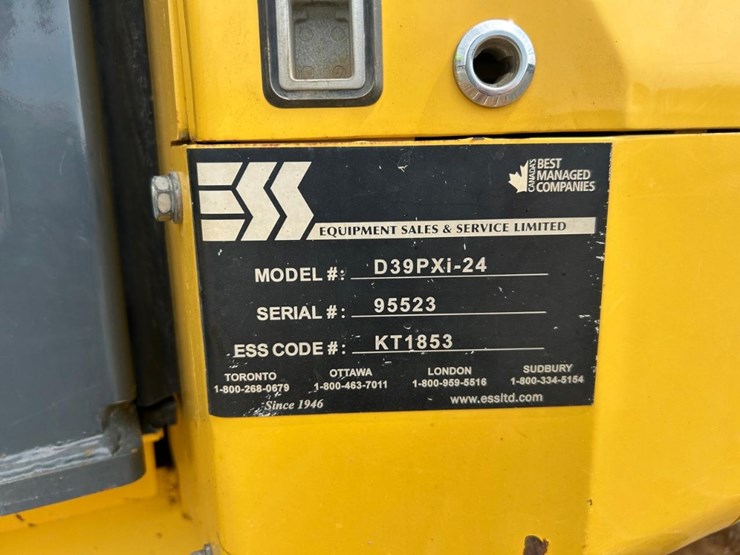 2016-komatsu-d39pxi-24-image-33