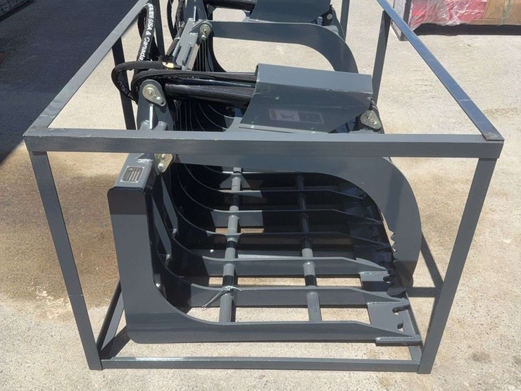 skid-steer-grapple---84"-sf-sg84-image-4