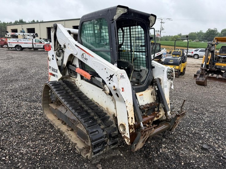 2015-bobcat-t650-image-6