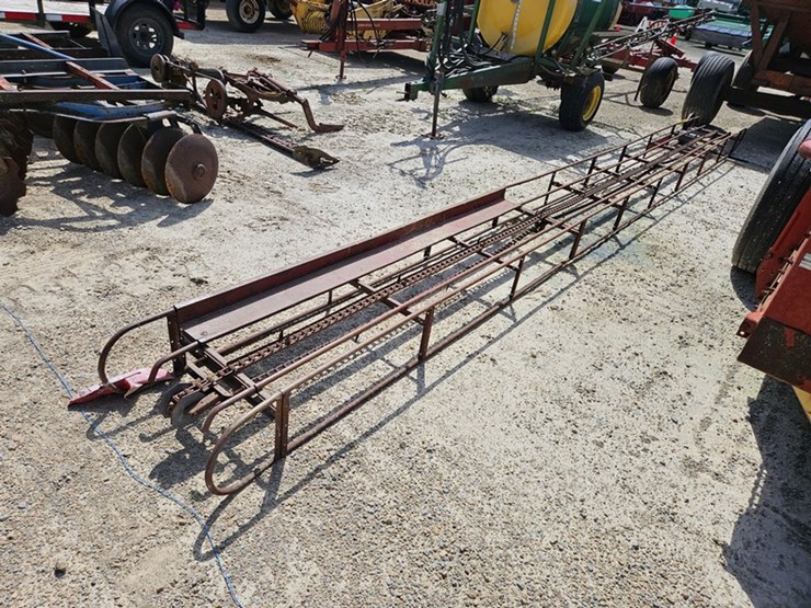 new-holland-25-image-5