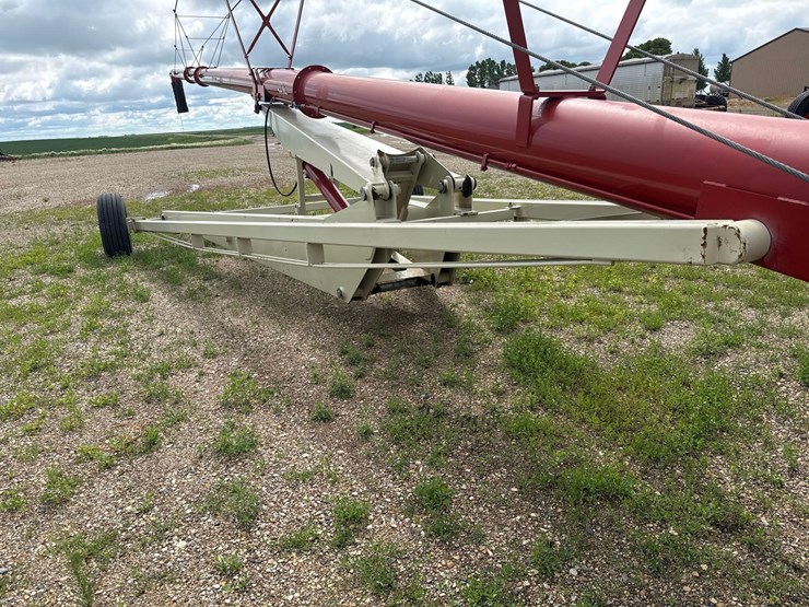 buhler-farm-king-1395-image-4