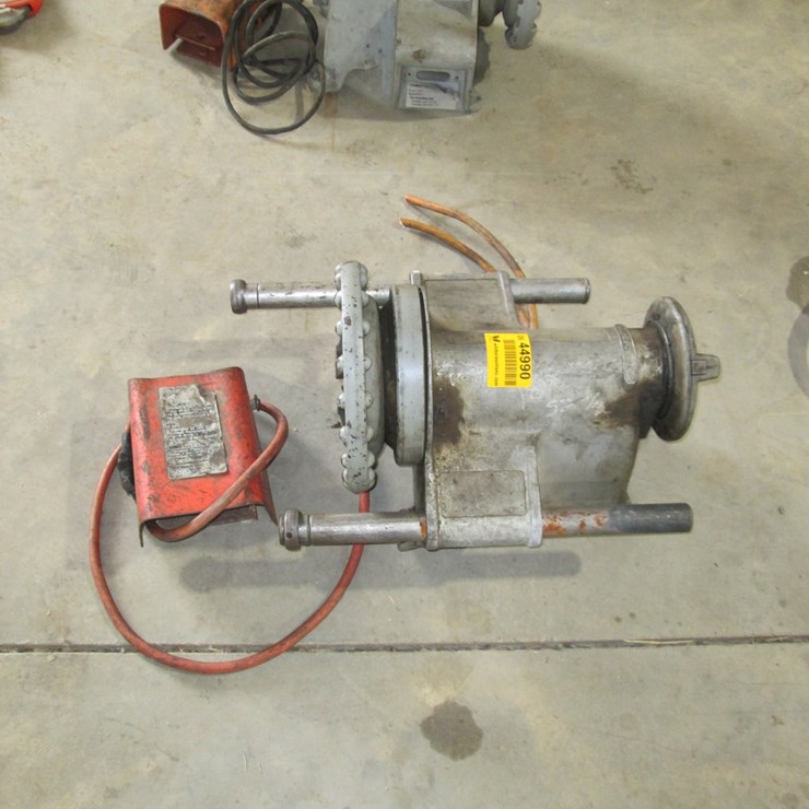 #44990 • Ridgid 300 Pipe Threader INV#44990