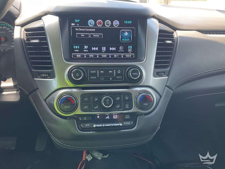2020-chevrolet-tahoe-image-13