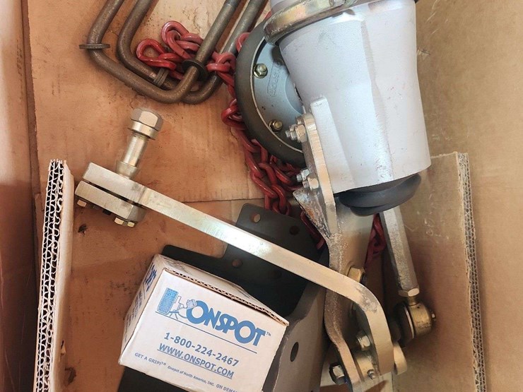 5.5-sets-of-new-on-spot-automatic-tire-chains-image-2