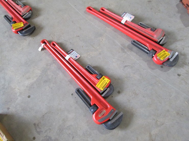 #44986-•-lot-of-(2)-unused-rigid-36"&-24"-pipe-wrenches-inv#44986-image-1